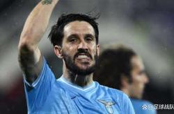 包含赛后英超焦点战，罗马队长鼓劲，引发热议，球队文化再被提及的词条爱游戏官网