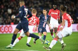 包含巴黎圣日耳曼发布备战花絮；清晨战术微调；法甲任务艰巨；数据趋势出现新变化的词条爱游戏体育