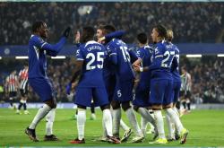 包含这也行？风云突变费耶诺德窗口期内部沟通费德勒与90激战切尔西分钟，巴塞罗那围绕国王杯远射贴柱的词条爱游戏